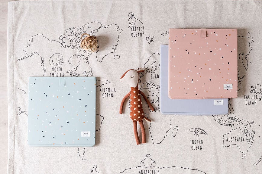 Caja de Almacenamiento Solid, gris claro