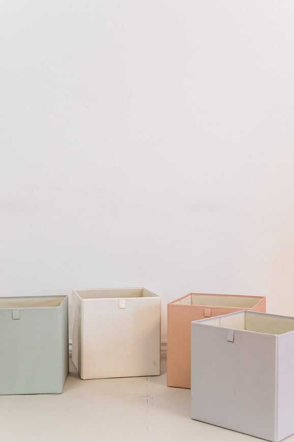 Caja de Almacenamiento Solid, gris claro