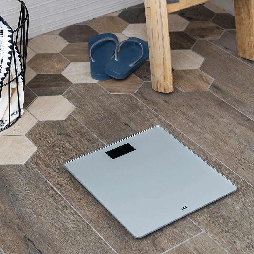 Amina Kopalniška tehtnica, bela