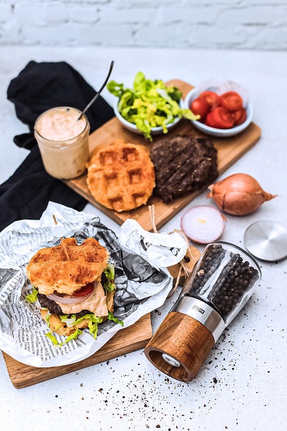 Akasia Mlinac za sol ili papar svijetli jasen