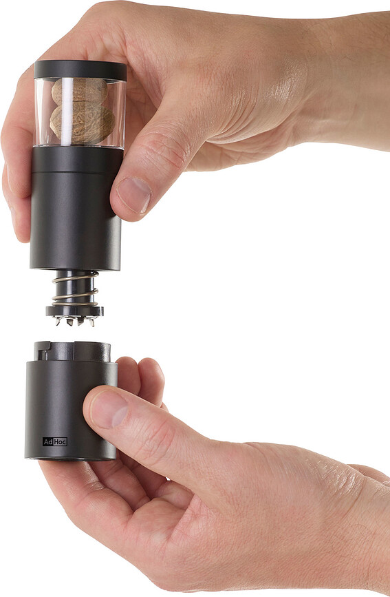 Molinillo para nuez moscada Muskatino, negro
