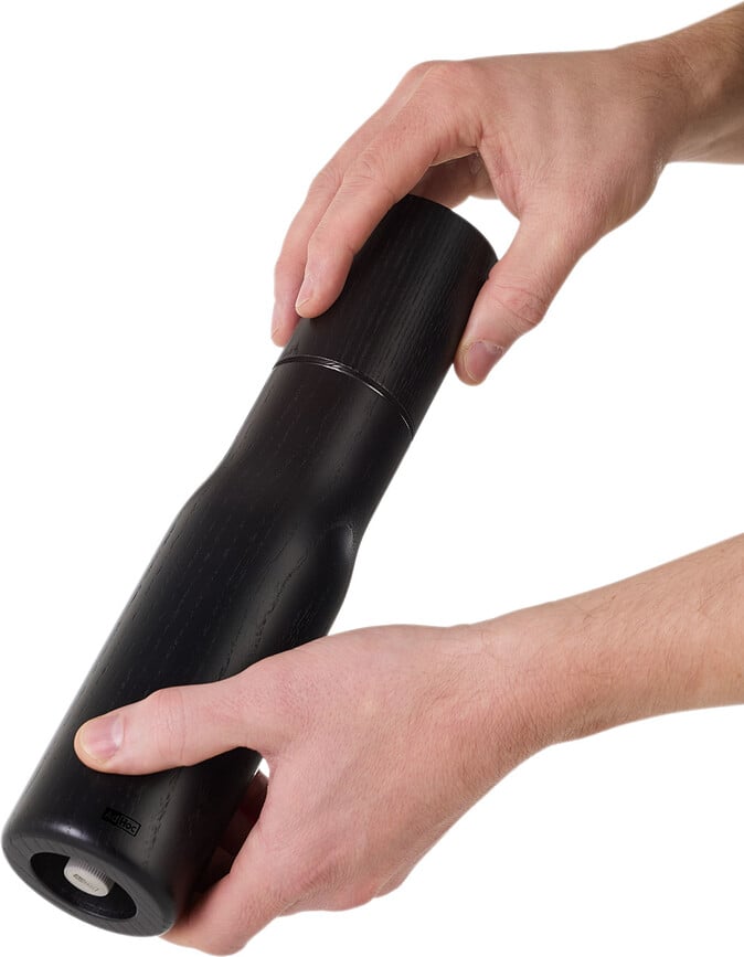 Molinillo de fresno Levo L, oscuro, para sal o pimienta