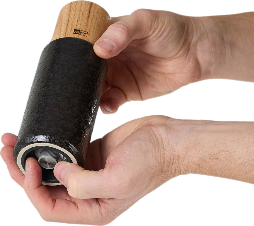 Molinillo para sal o pimienta Yara, negro