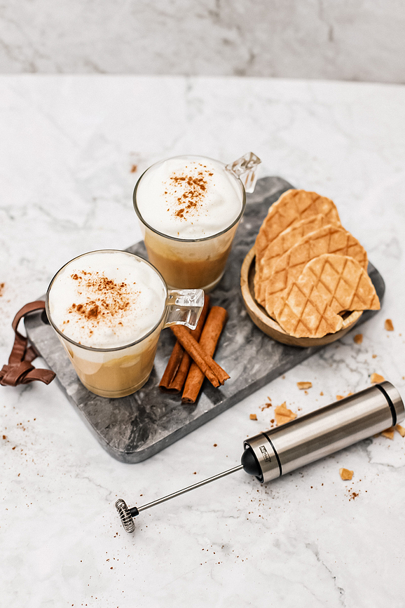 Rapido Penilnik mleka, črn