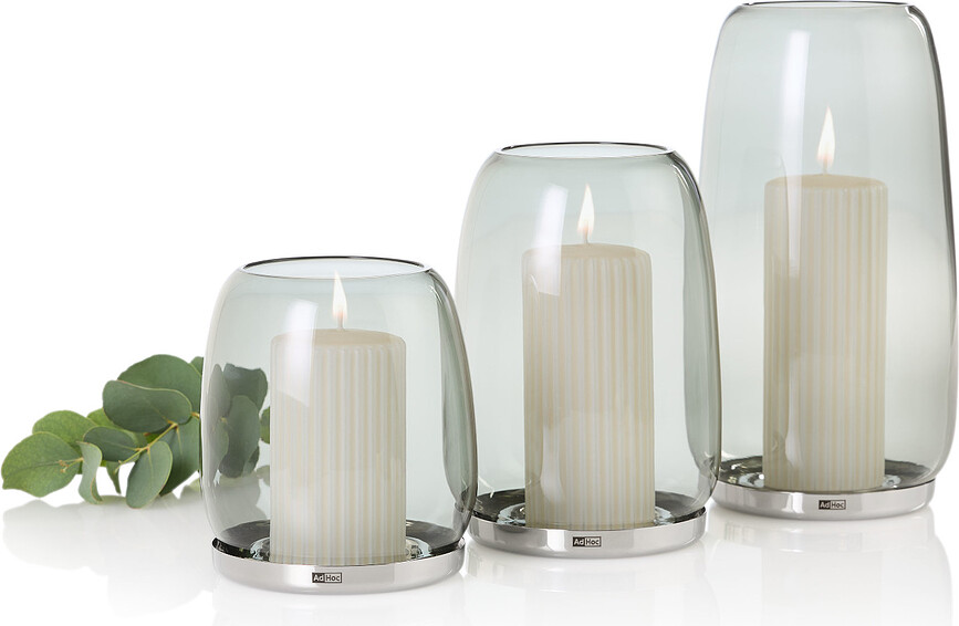 Yuna Φανάρι, L