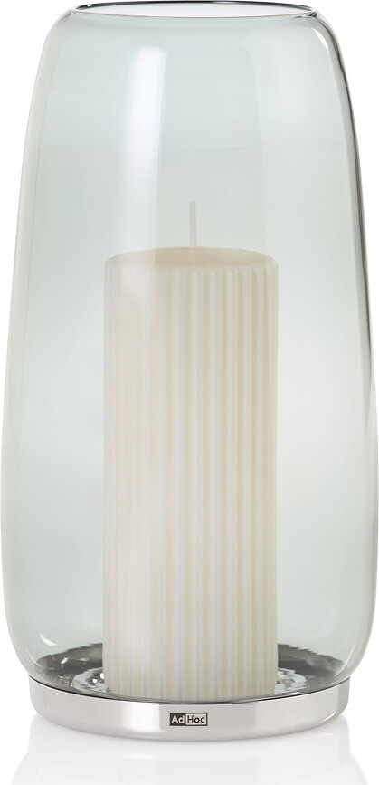 Yuna Φανάρι, L