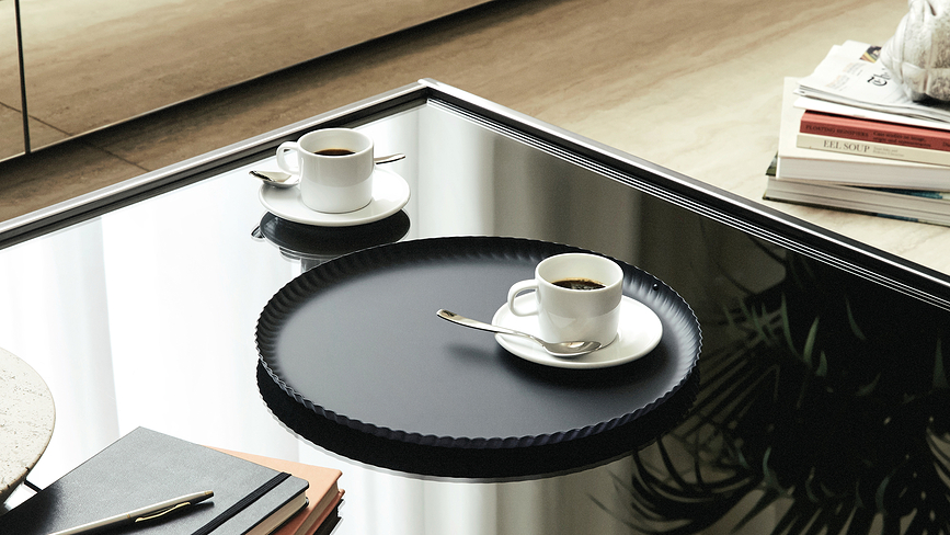 Bandeja de servir redonda Pleats, 31 cm, negra