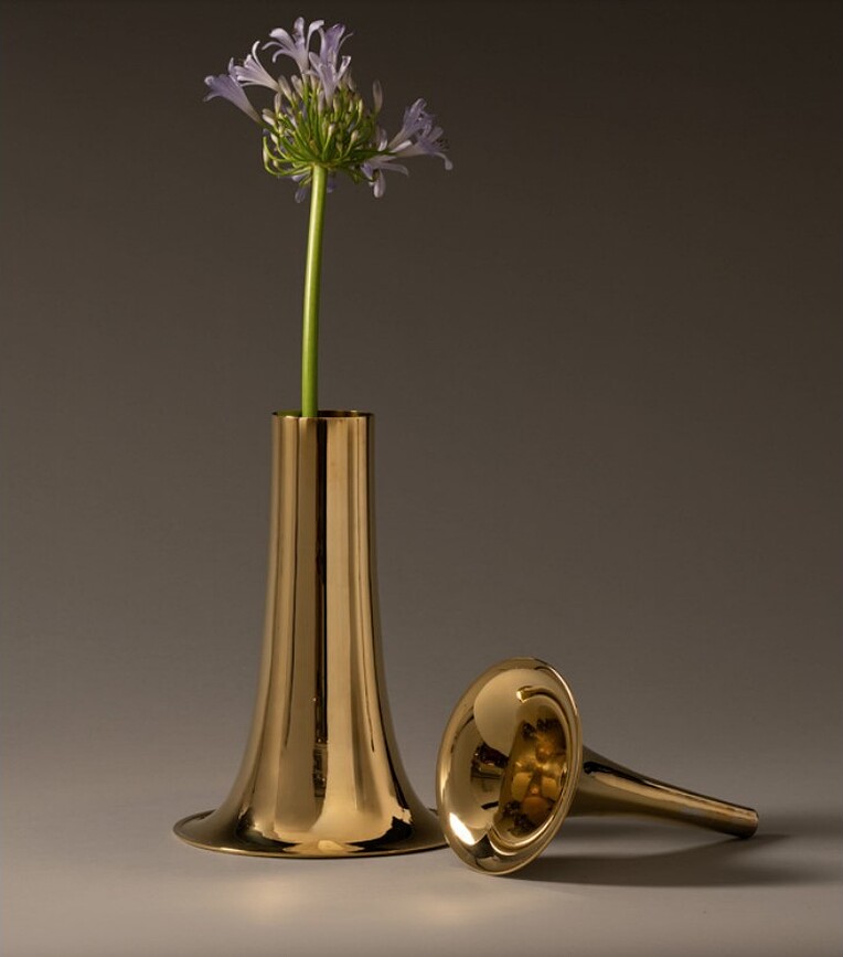 Il Tornitore Matto Trumpet Vaza široka mjedena