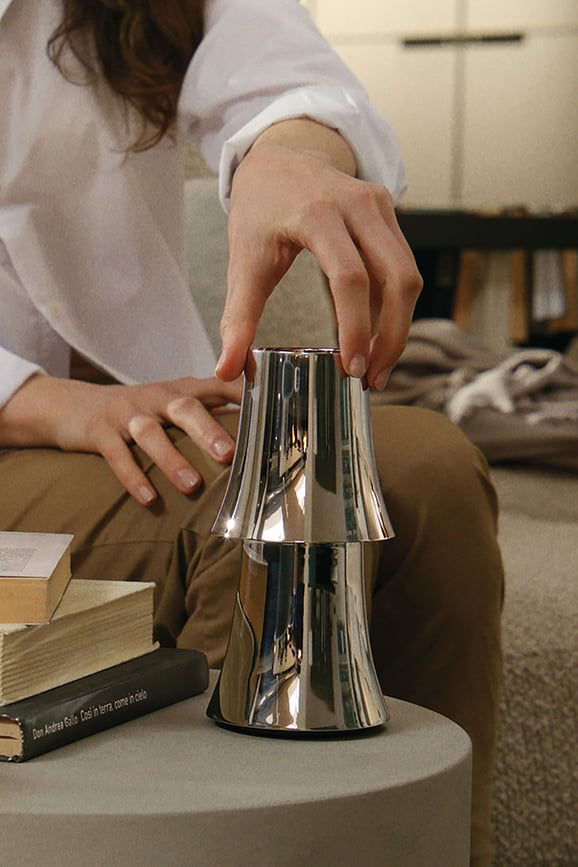 Lámpara LED de acero inoxidable Halesia