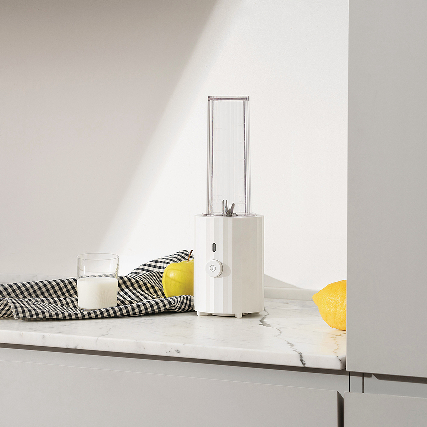 Plissé Blender On The Go crni