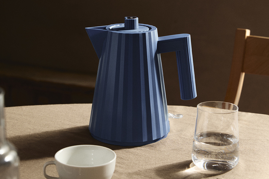 Plissé Bouilloire électrique, 1 L, noire