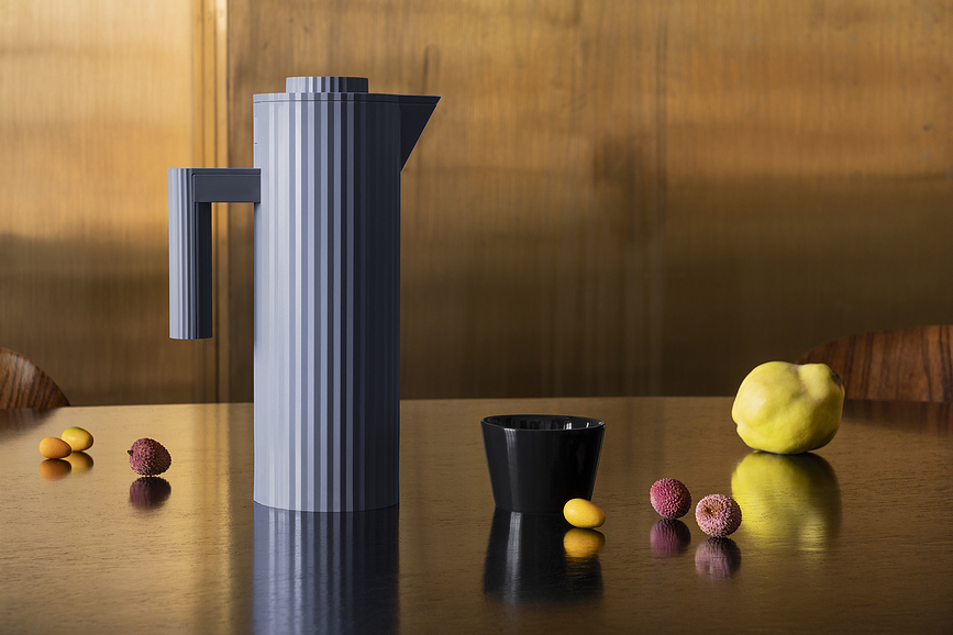 Plissé Carafe isotherme, 1 L, noire