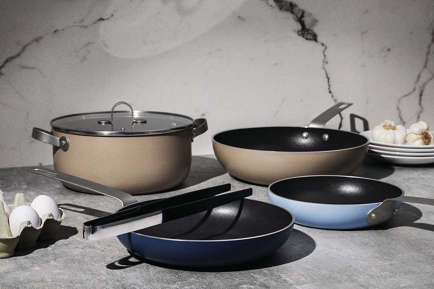 Set de Cocina Tama, sartenes, olla y pinzas, 5 piezas