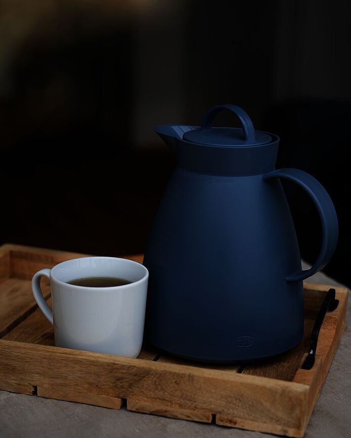 Dan Termos 1 L crni mat