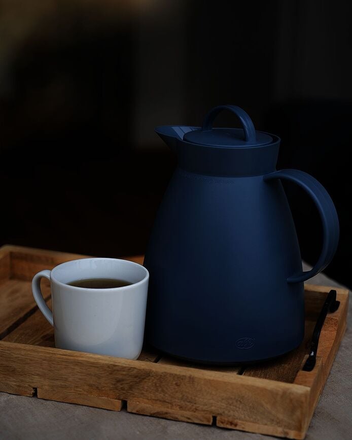 Dan Termos, 1 l, črn mat