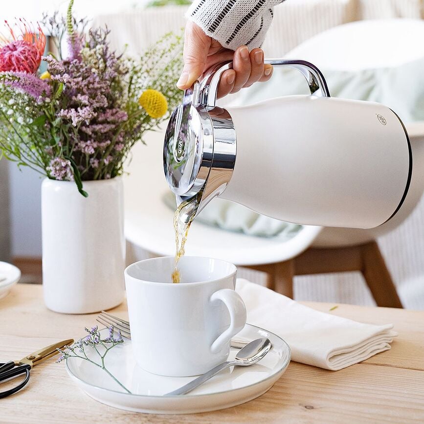 Skyline Termos 650 ml bijeli mat