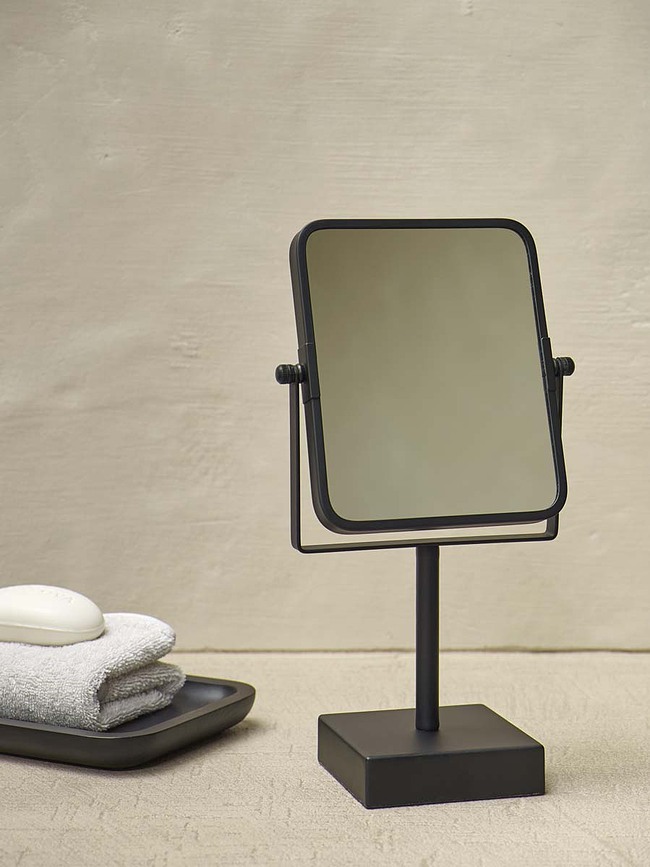 Cole Tacna dekorativna kvadratna crna