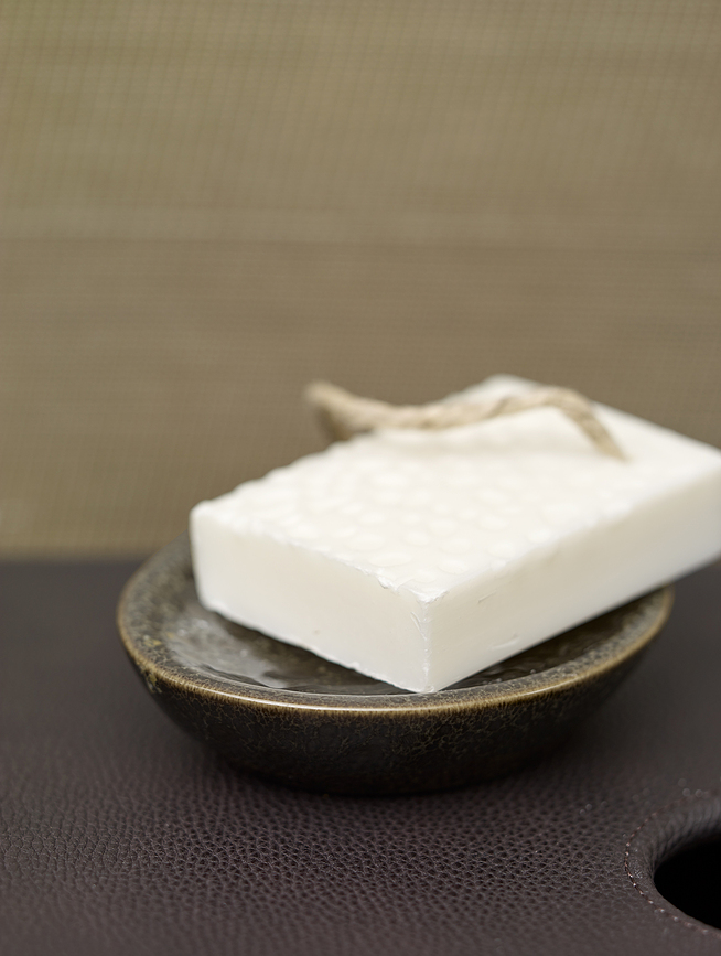 Jabonera Ugo, marrón