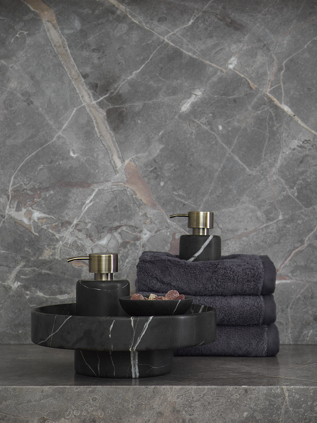 Nero Pladanj dekorativni 30 cm crni