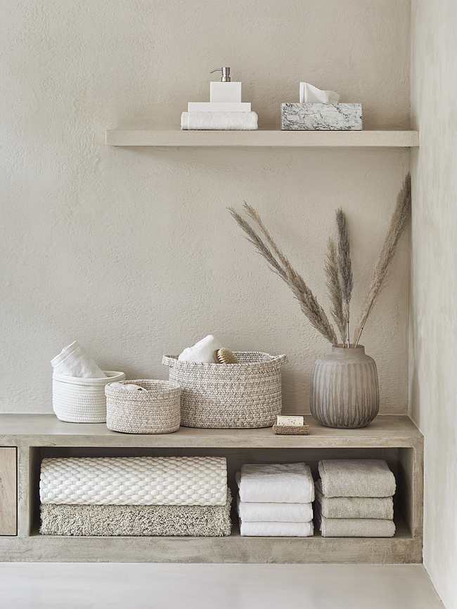 Nero Škatla za robčke, črna