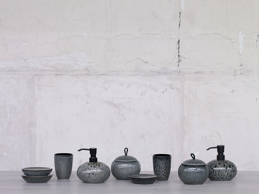 Ugo Σαπουνοθήκη, δασικό πράσινο