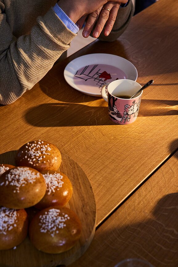 Arabia Finland Mumin Love Skodelica