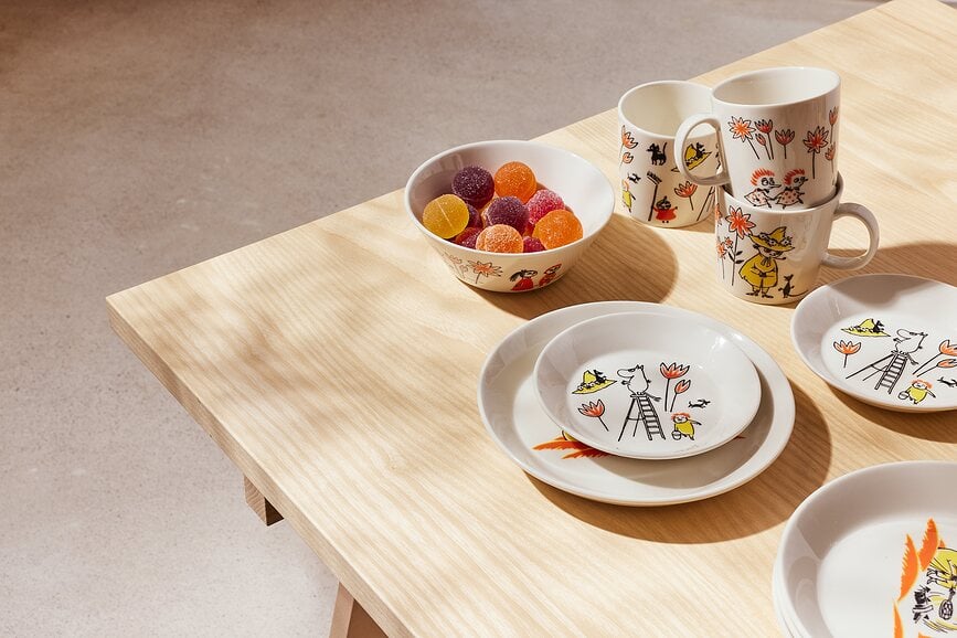 Taza Arabia Finland Moomin, diseño Muminek, verde