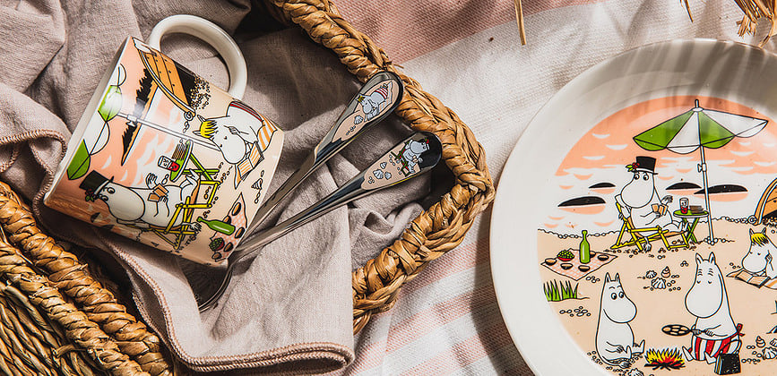 Taza Arabia Finland Moomin, diseño Muminek, verde