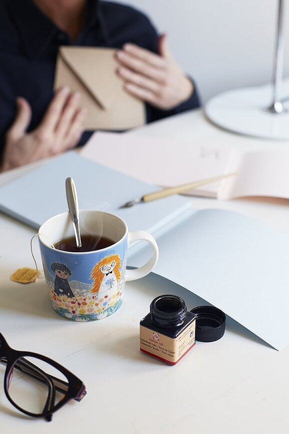 Taza Arabia Finland Moomin, diseño Muminek, verde