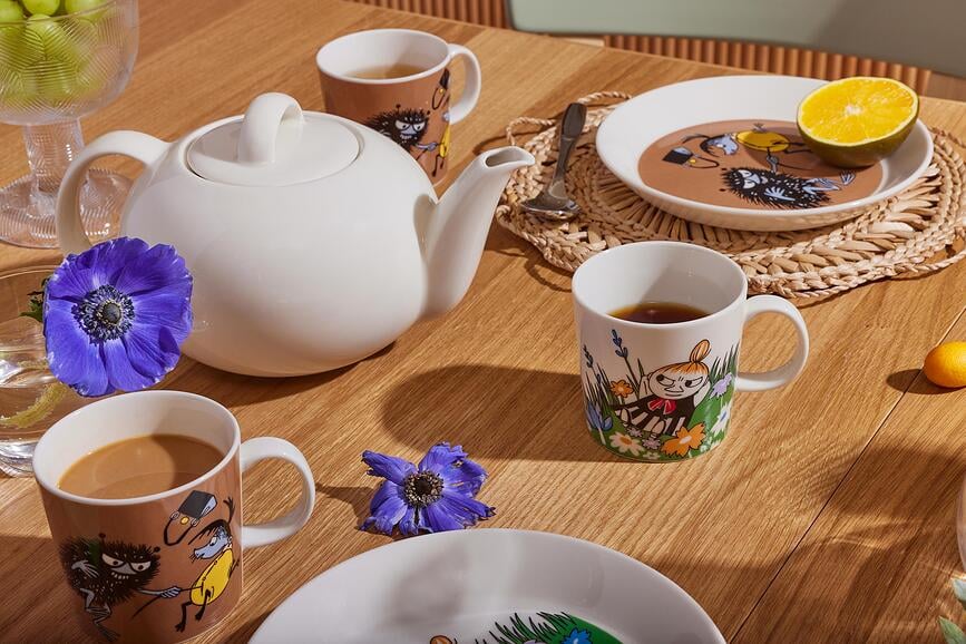 Taza Arabia Finland Moomin, diseño Muminek, verde