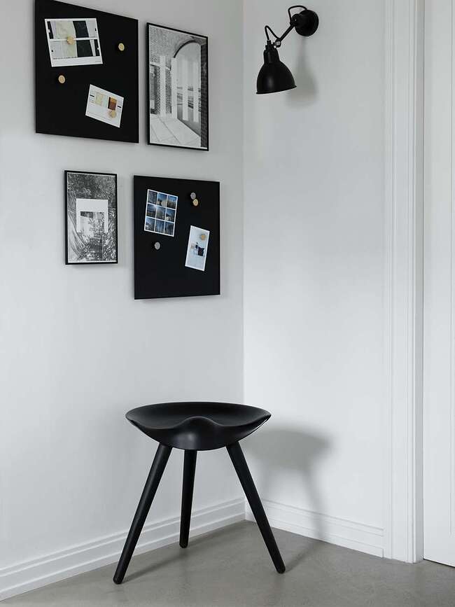 By Lassen Magneti crni 4 kom.