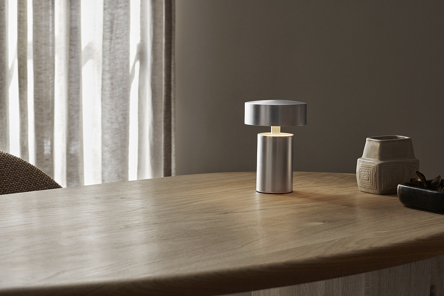 Column Lampe de Table sans fil, en aluminium