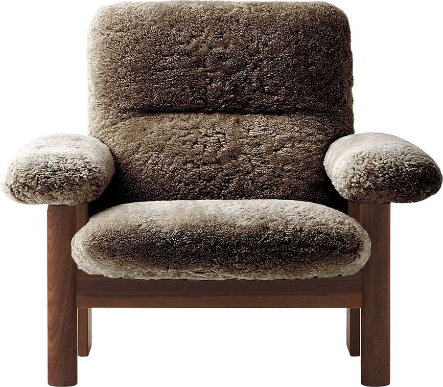 Křeslo Brasilia Sheepskin na tmavých dubových nožkách hnědé