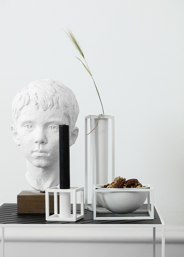 Kubus 1 Svečnik, črn