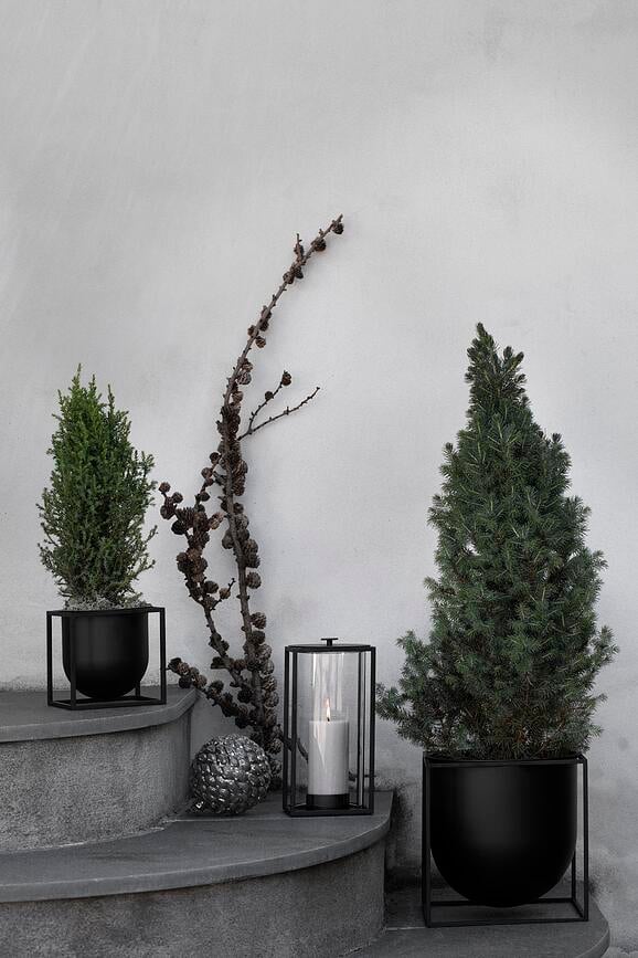 Kubus Lončanica sa stalkom 14 cm crna