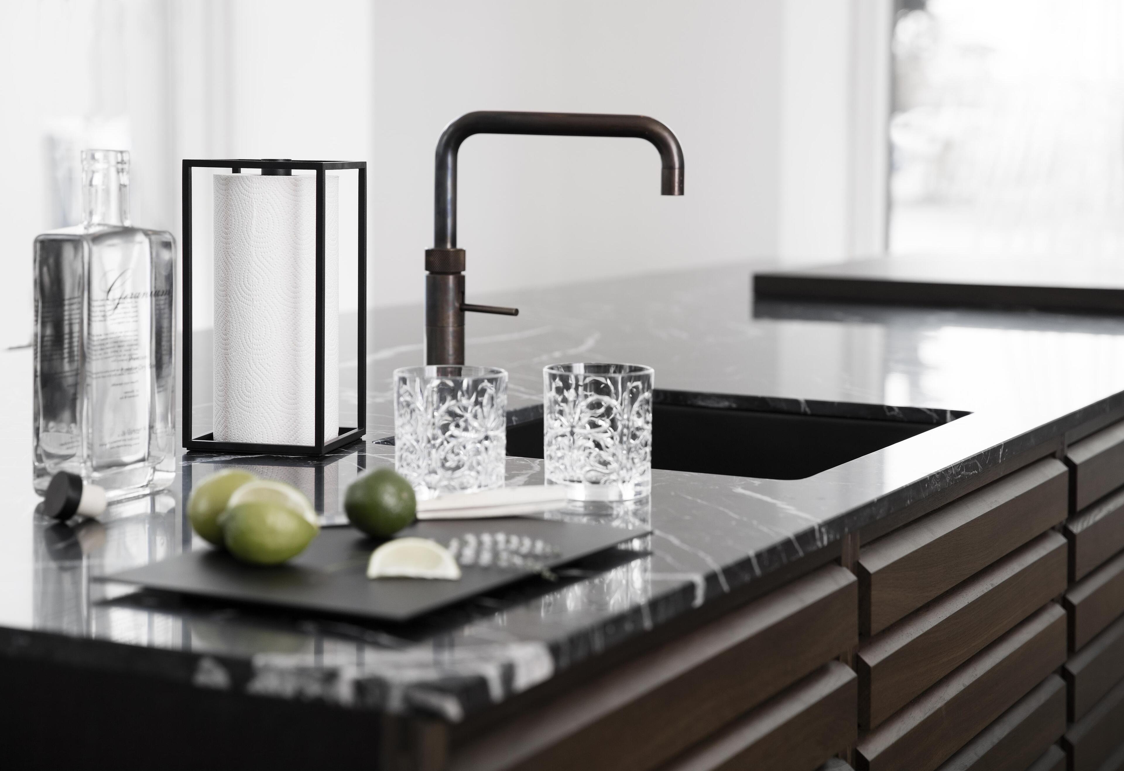 Roll'in Paper towel holder Audo Copenhagen 25001 FormAdore