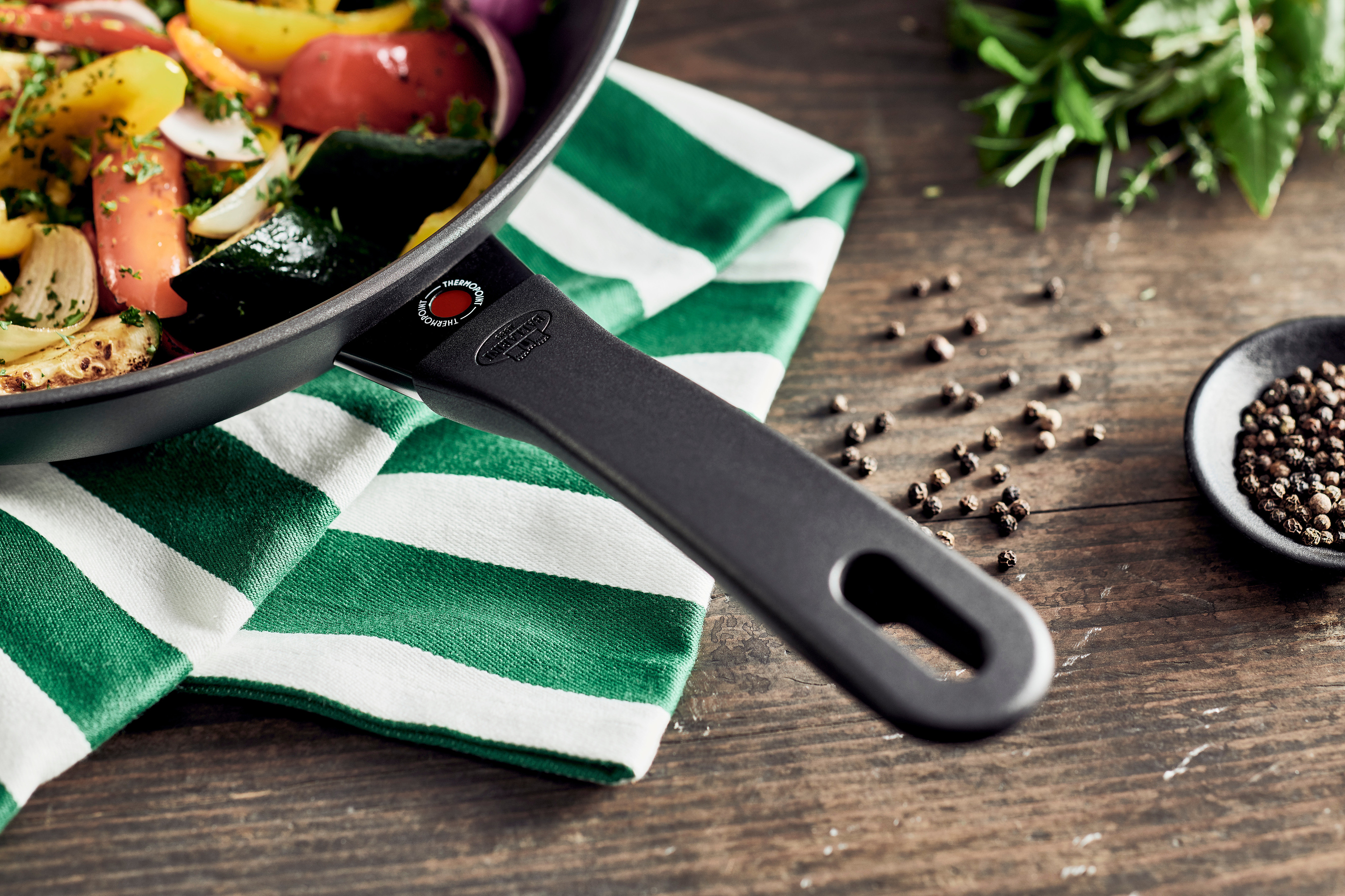 Avola | Wok de alumínio 30cm 75002-915 cor cinza | Frete grátis Avola | Wok de alumínio 30cm 75002-915 cor cinza | Frete grátis