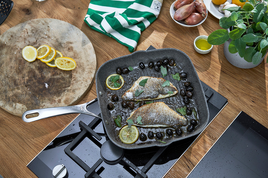 Salina Granitium Poêle Grill, compatible induction