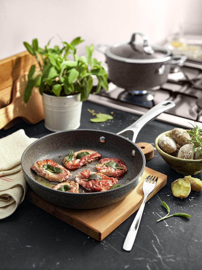 Salina Granitium Ponev indukcijska, 24 cm