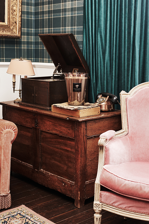 All Seasons White Rhino Dišeča Sveča, 35 cm