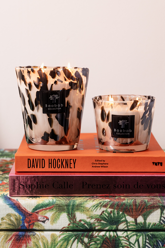 Vela aromática Pearls Black, 24 cm