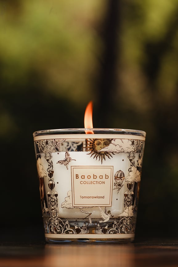 Vela aromática Tomorrowland 2025, 10 cm