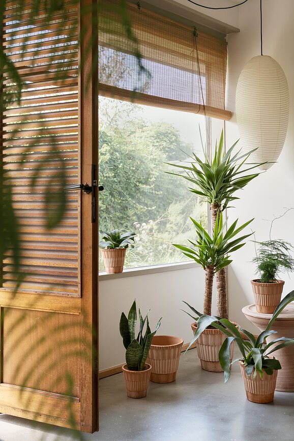 Atlas Lonček za rože s podstavkom, 25 cm, roza