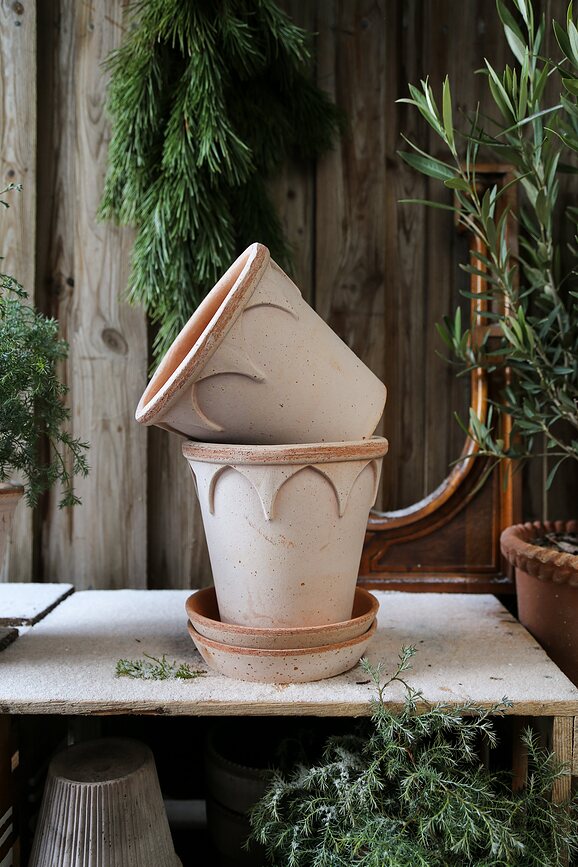 Elizabeth Cvetlični lonec s podstavkom, 12 cm, roza