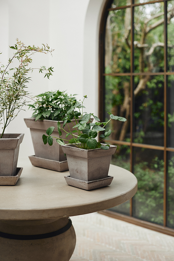 Gaia Pot avec soucoupe, 25 cm, gris