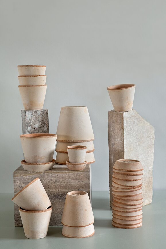 Julie Γλάστρα με πιατάκι, 14 cm, ροζ