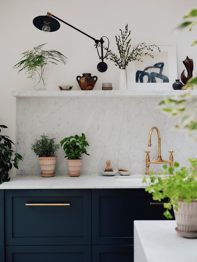 Maceta con plato Pantheon, 12 cm, rosa