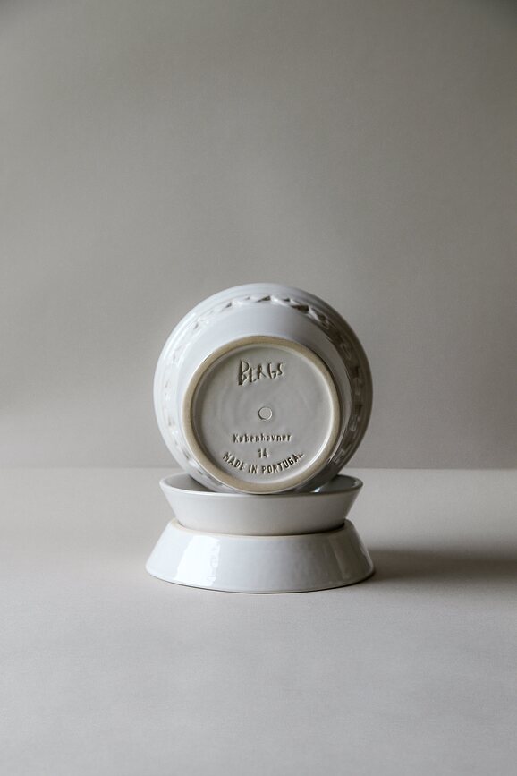 Maceta esmaltada Københavner, 12 cm, blanca, con plato