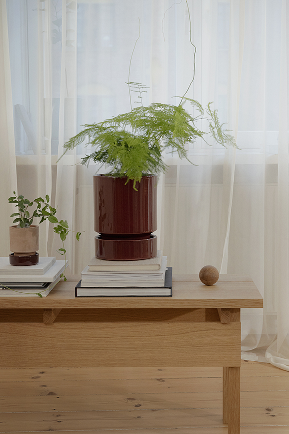 Plato para maceta esmaltado Hoff, 14 cm, burdeos