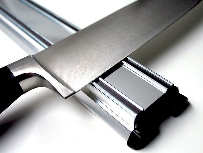 Barra magnética de aluminio Bisbell, 35 cm